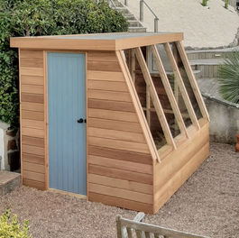 Di's potting shed.jpeg