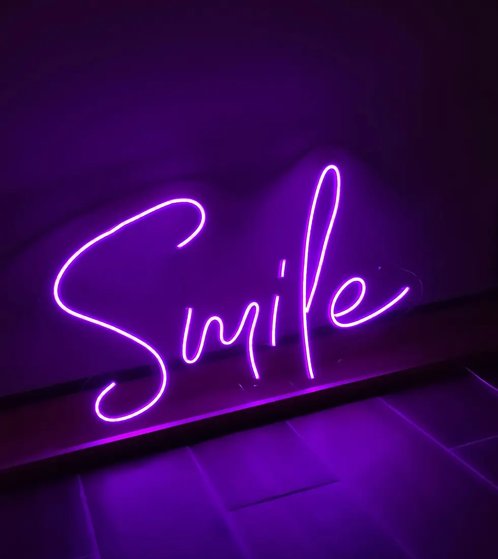 Smile Neon LED Yazı