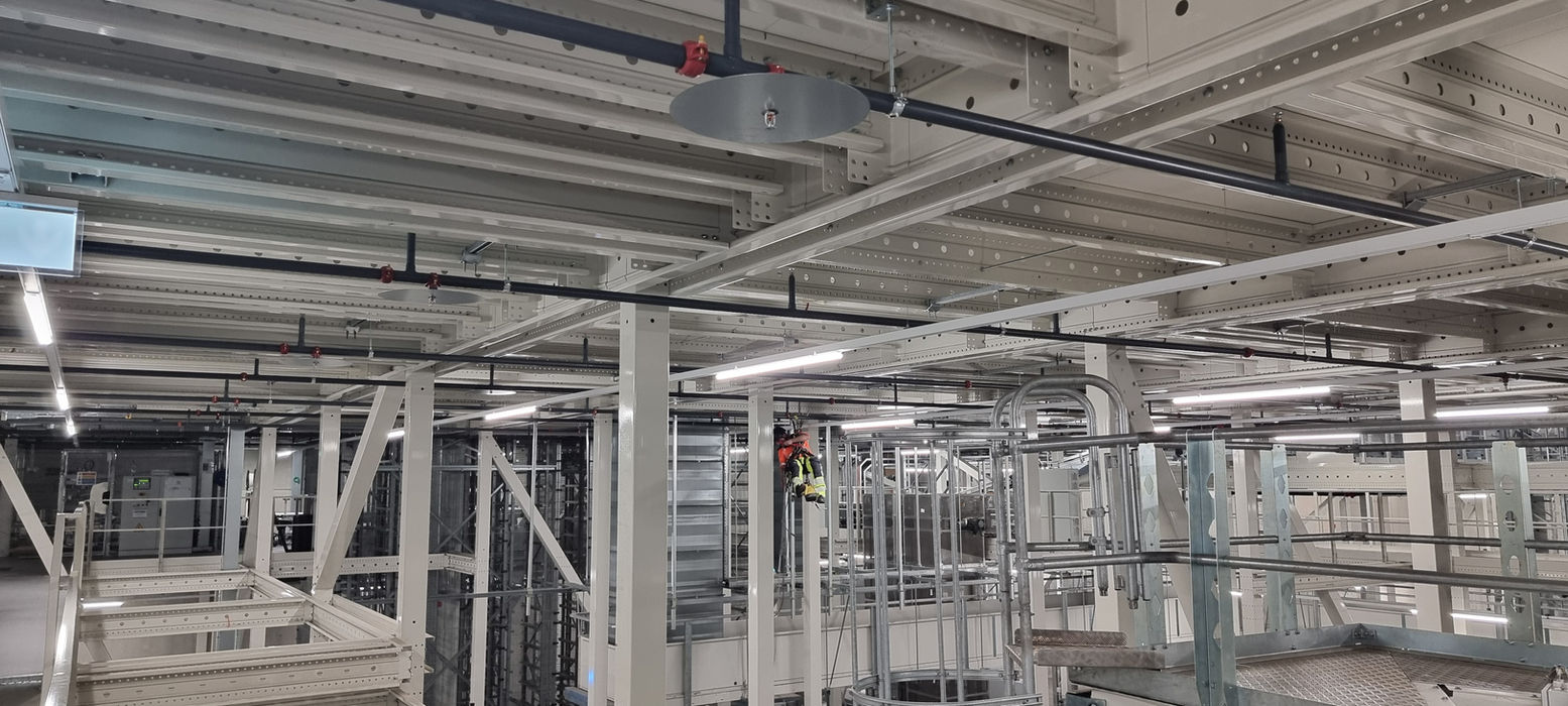 Aetos Brandschutz Sprinkleranlagen Sicherheit Gebäude Mensch Umwelt Baustelle Leitungen Projektleitung Montage Service Team