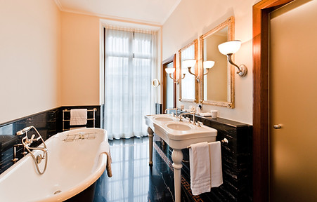 city-hotel.jpg
