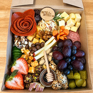 Small Box (8 x 8 x 3 inch)