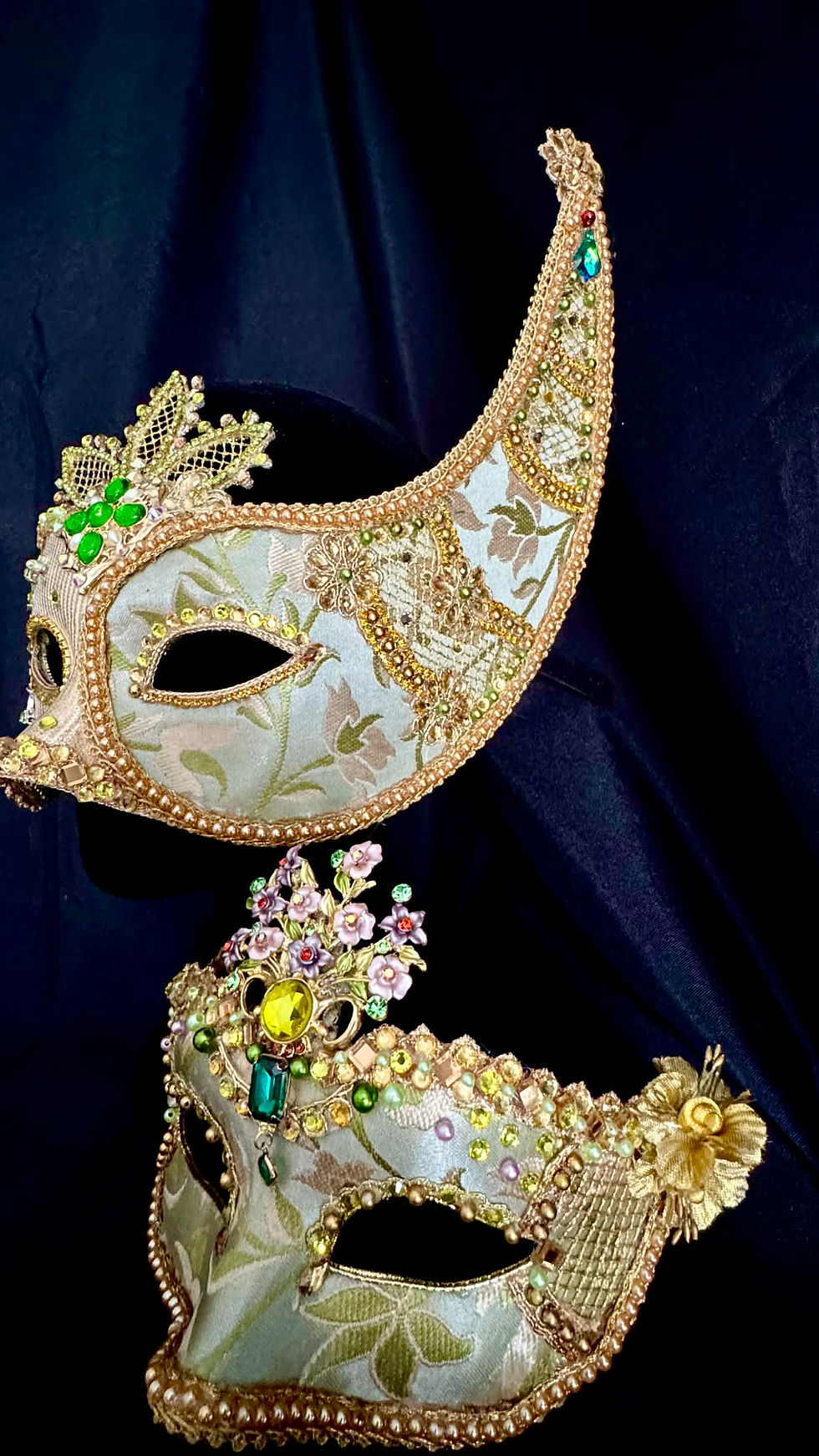 Thumbnail: Pair Masks