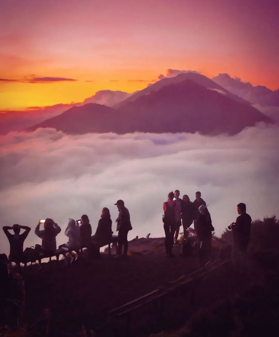 kintamani volcano sunrise trekking