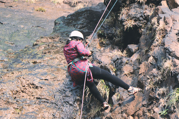 Rappelling 2