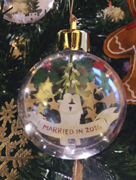 'Custom newlywed christmas bauble'
