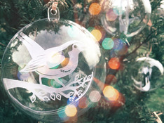 'Robin papercut christmas bauble'