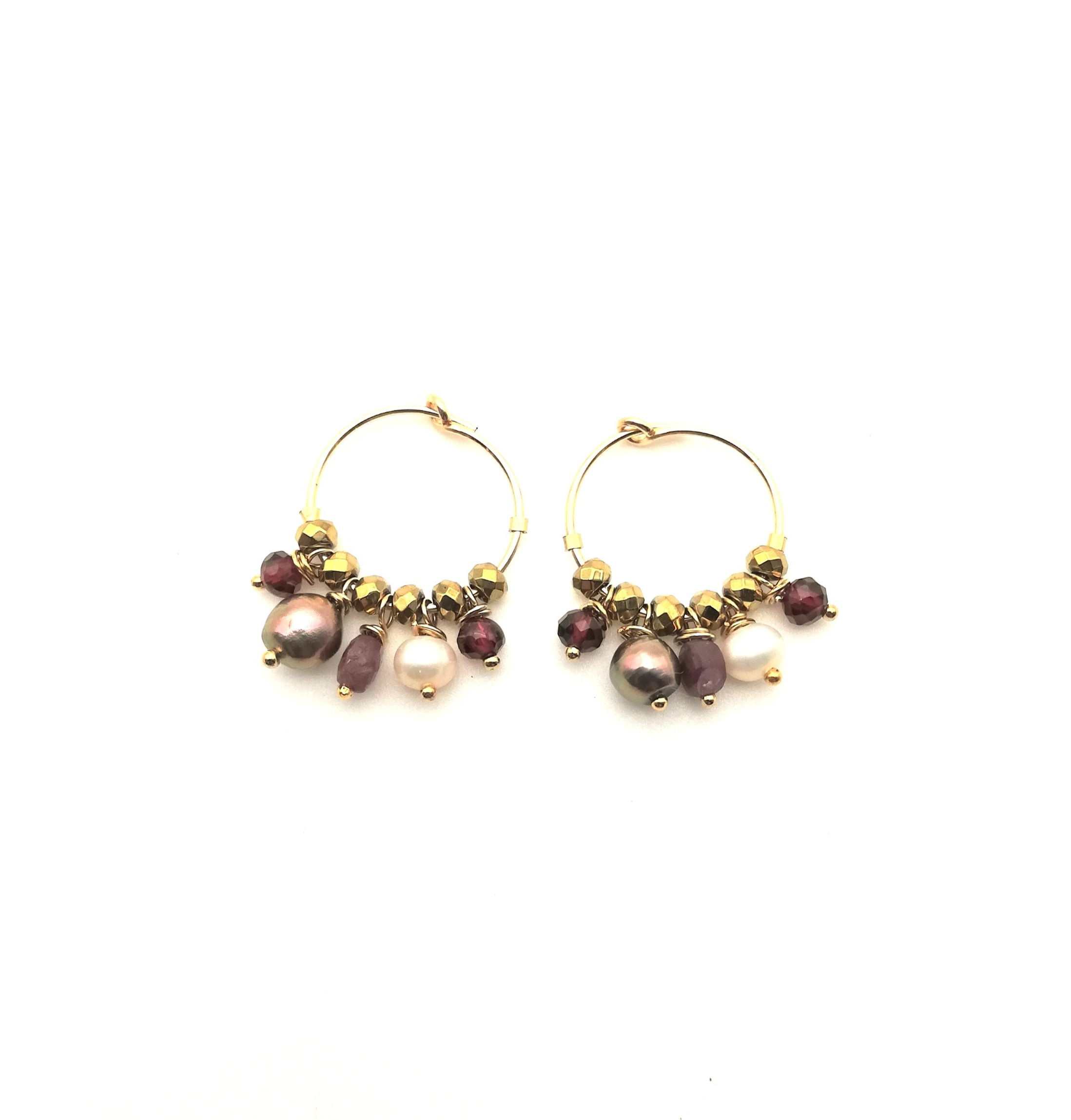 Boucles d'oreilles mini créoles "Rubis"