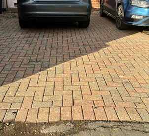 Driveway Cleaning in Farnborough after