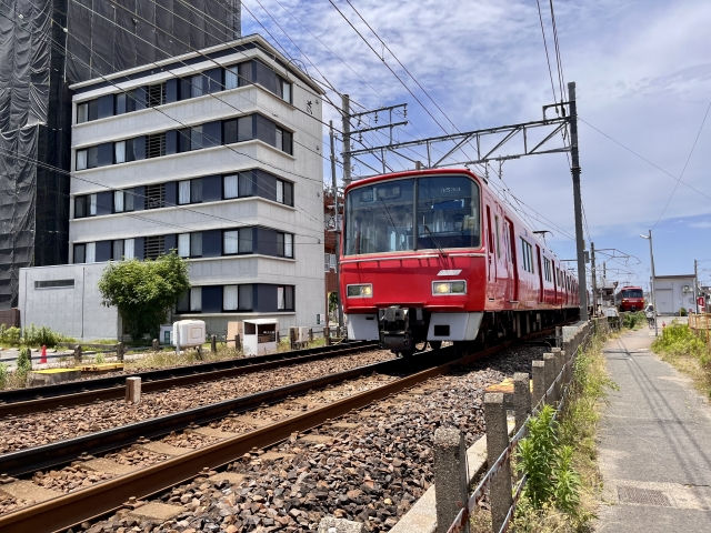 電車が走る様子
