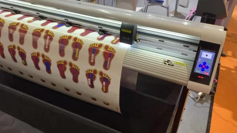 Miniatura: Operación Plotter de corte