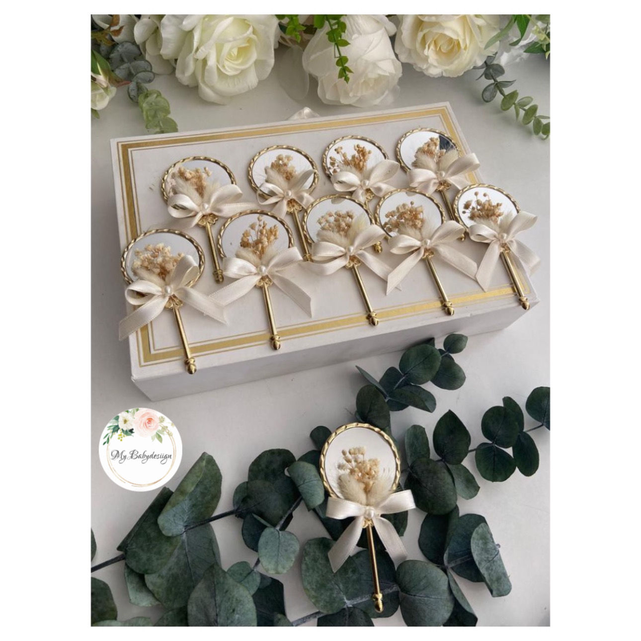 Miroirs personnalisés avec fleurs séchées et ruban