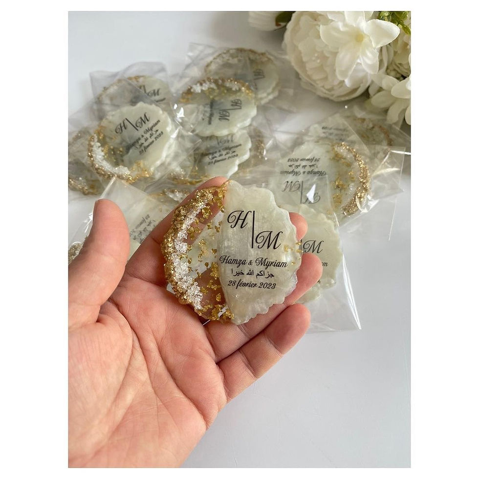 Magnet époxy doré et blanc avec initiales