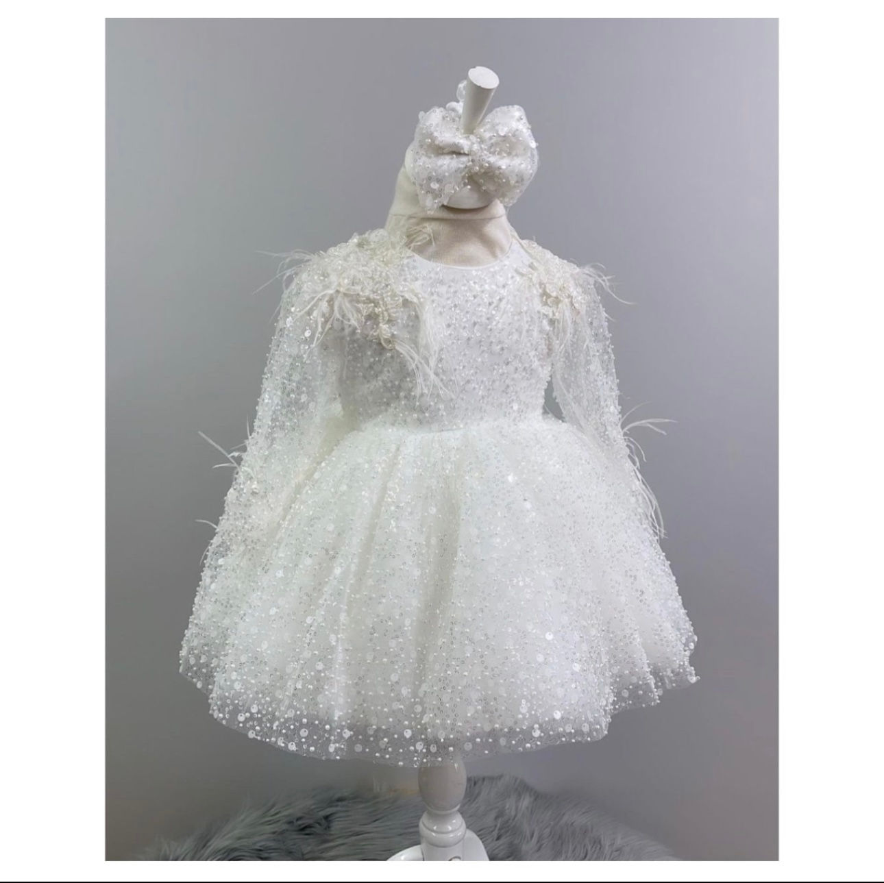 Robe pailletée pour enfant