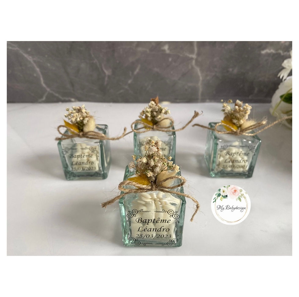 Contenant carré en verre à dragées