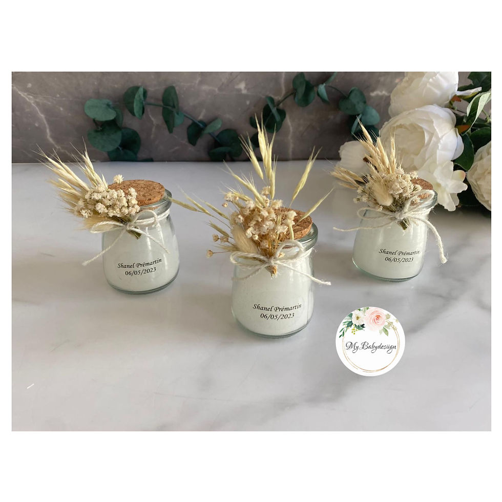 Bougies personnalisées avec fleurs séchées 