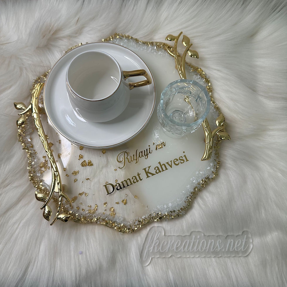 Miniature : Plateau d’alliances avec roses éternelles et plateau à café 