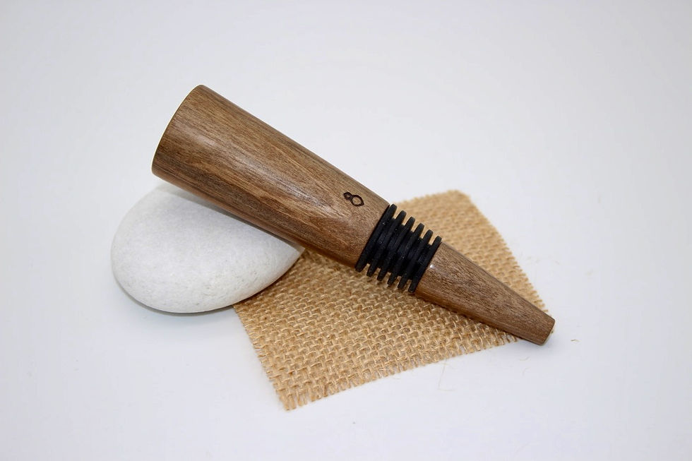 Miniatura: Tappo per vino in noce