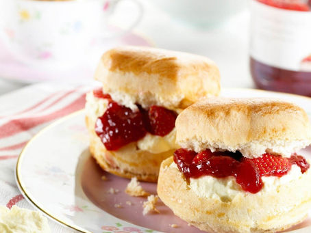 Salad and Chips Sailéad agus Sceallóga Prátaí