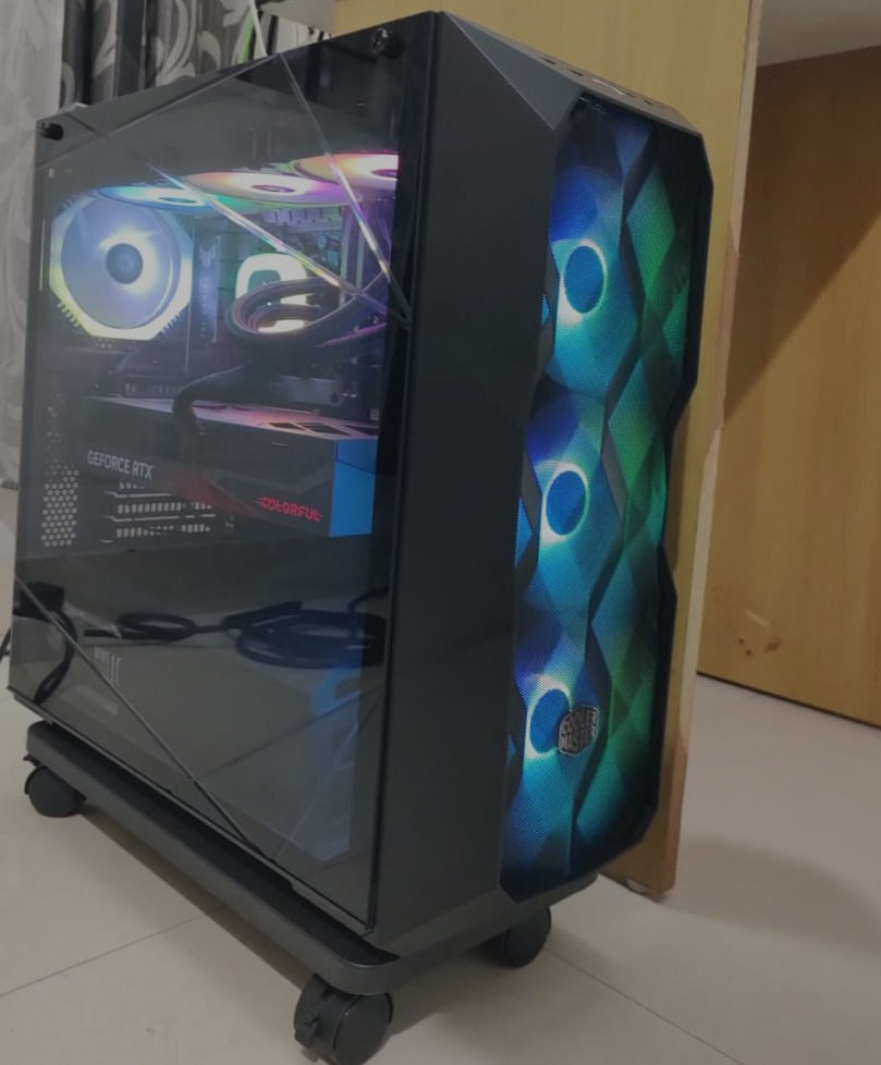 Thumbnail: Titan