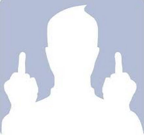 Mala suerte nivel: Facebook me trollea!