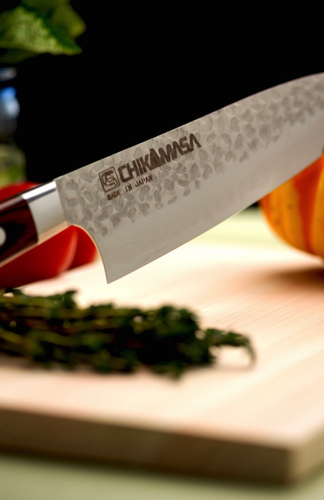 Японський шеф-ніж Santoku Chikamasa 180 mm | Kenzan Kiev Shop