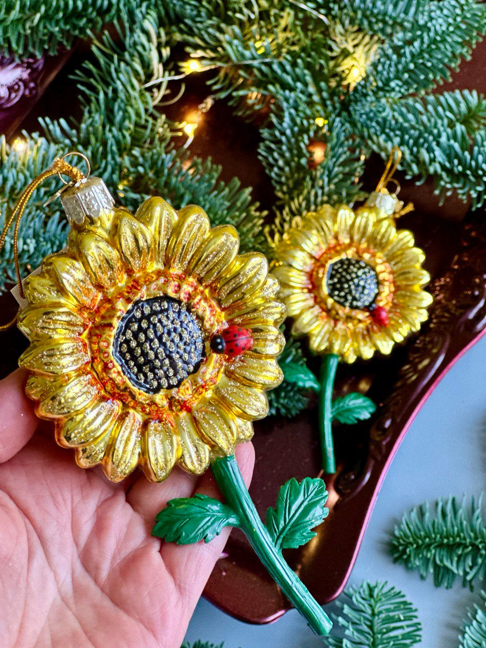 Thumbnail: Noble Gems Glass Sunflower Christmas Ornament