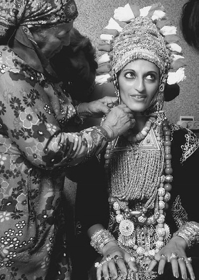 Yemenite bride in finery.jpeg