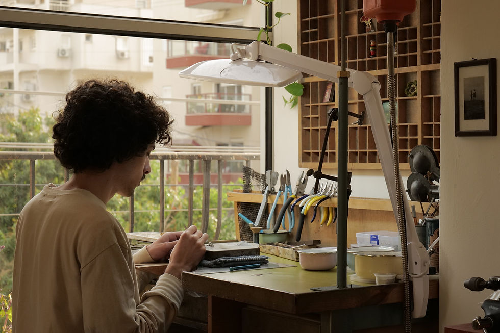 raz akta making jewelry