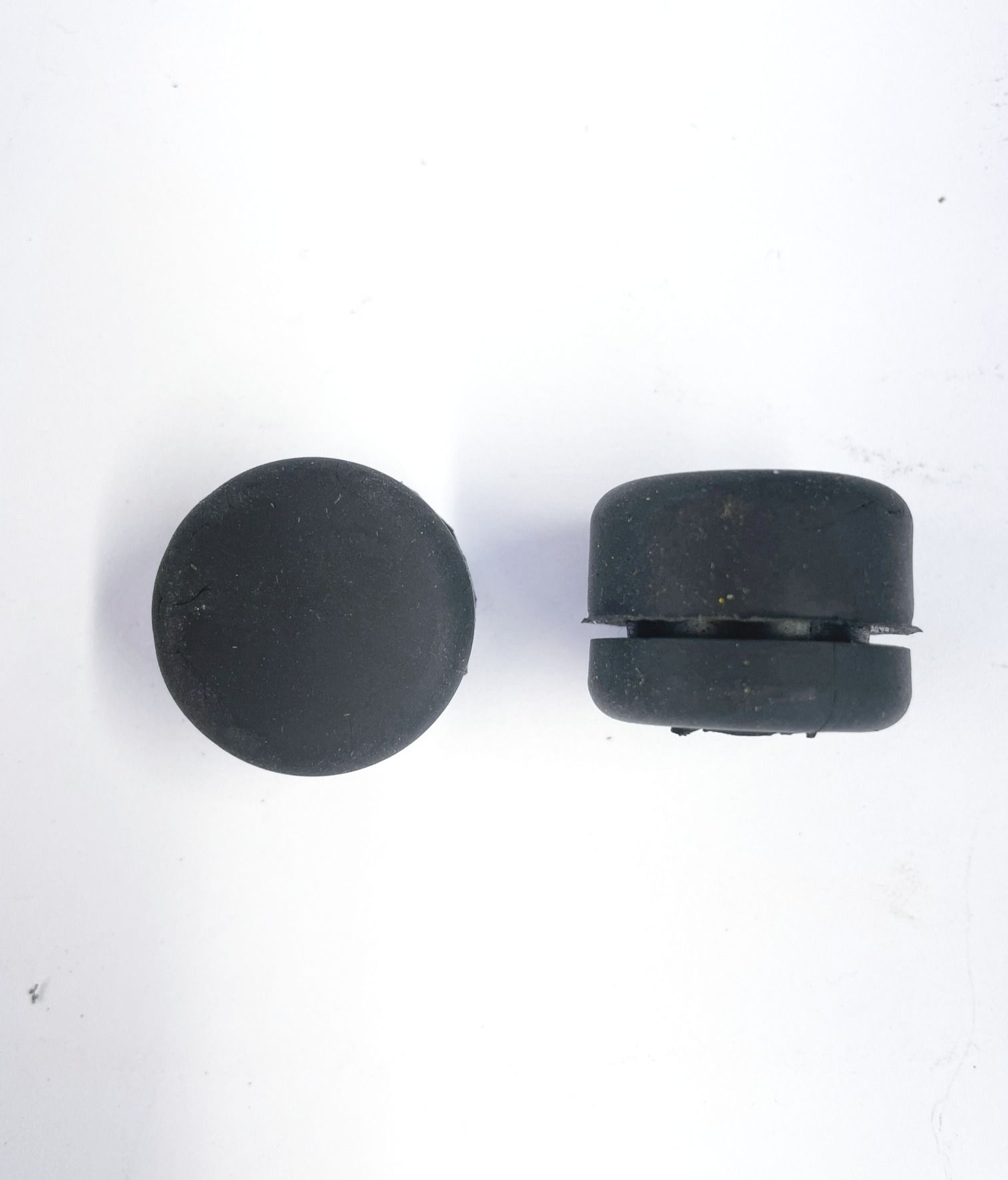 Wing Buffer 1948 to 1950 Pair