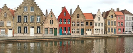 verfwerk bv huisschilders erfgoed rode brugse tuitgevel van diepwoning langs water