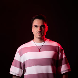 Record Producer & DJ SYNEKK during a photoshoot.
