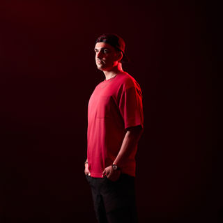 Record Producer & DJ SYNEKK during a photoshoot.