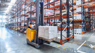 Best Electric Forklift for Warehouse & Industrial Operations
