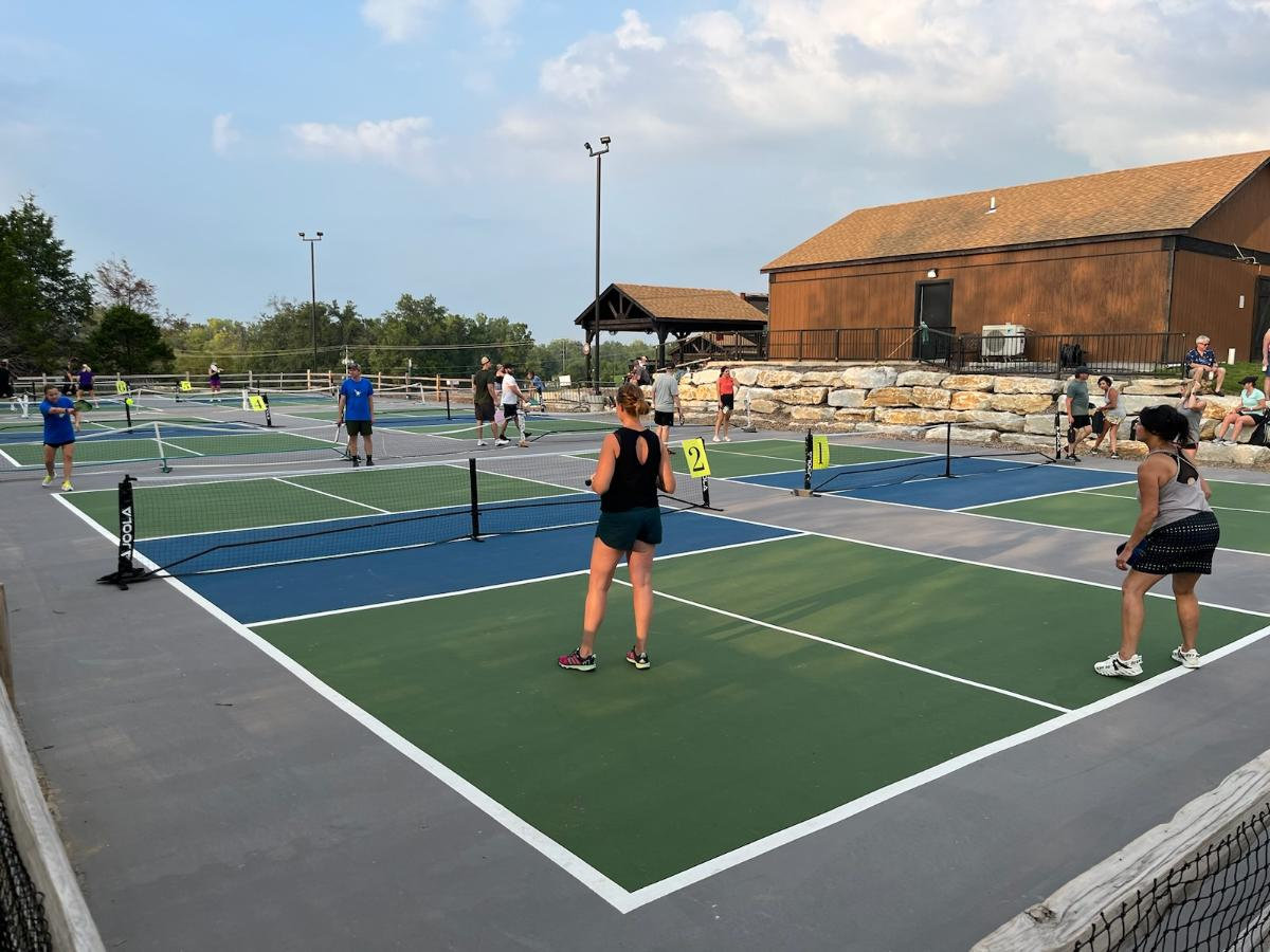 FMG Monday Doubles Team Leagues (Early Summer) Paddle Up Pickleball