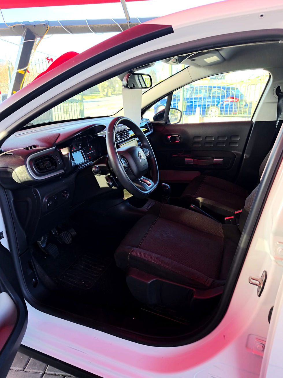Miniatura: Citroen C3 1.2 Puretech