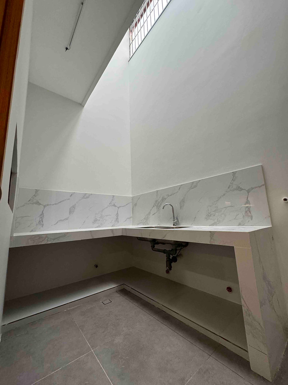 Thumbnail: GR555 Renovated 2 Car Townhouse For Sale in Mayon, Quezon City