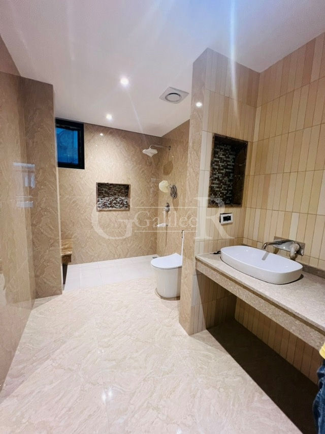 縮圖：GR222 Brand New 4 Car Townhouse For Sale in San Juan