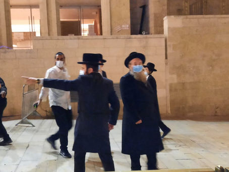 האד' מקארלין-סטאלין שליט"א ביים כותל המערבי