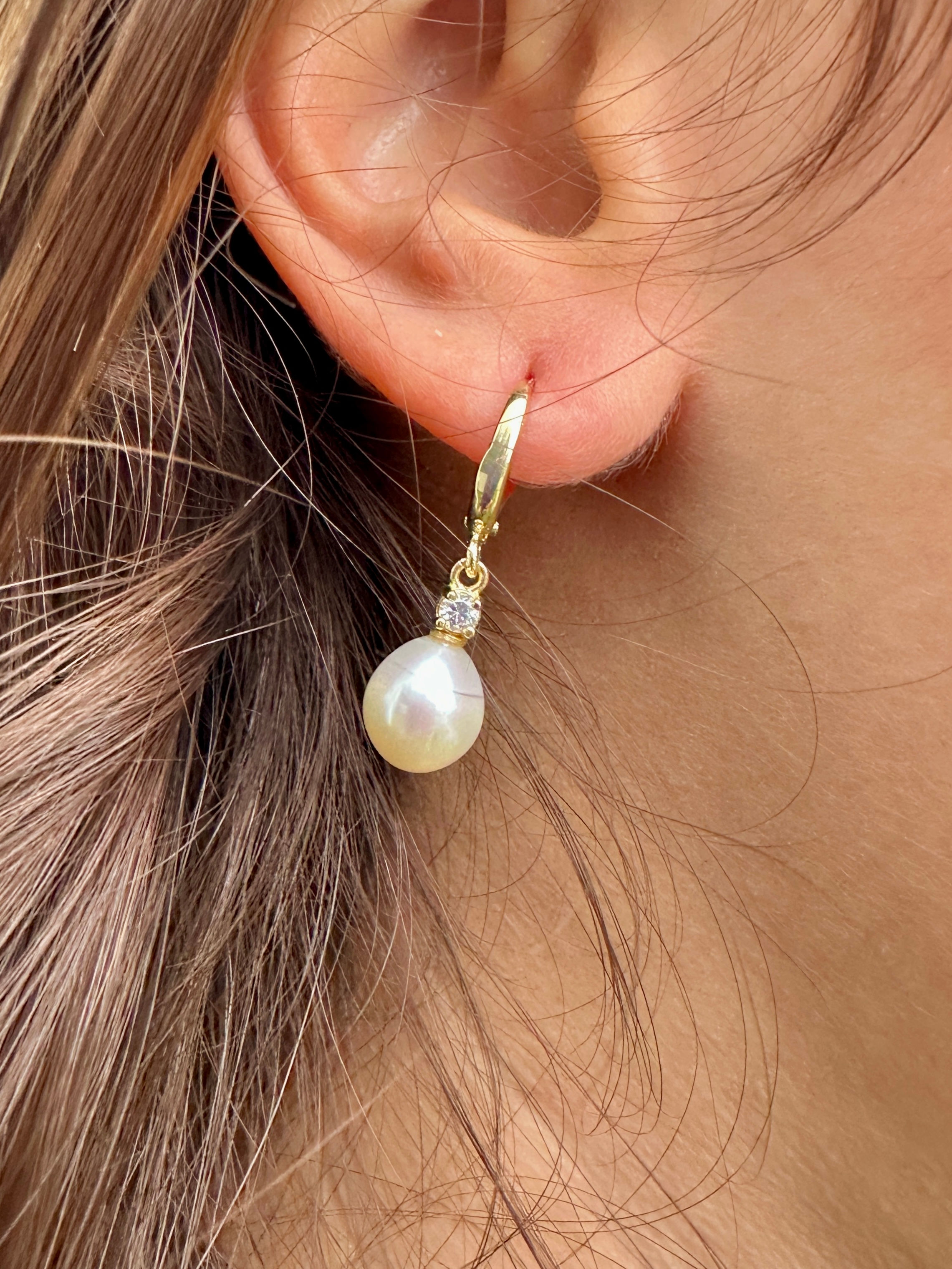 LILY Drop Pearl Earrings with Zircon