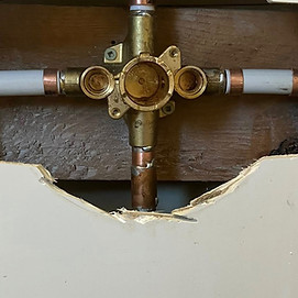 shower-valve-issue-before-repair-port-alberni_edited.jpg