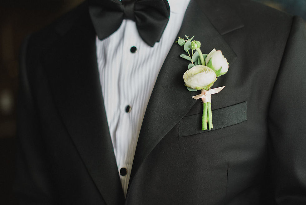 ranunculus boutonniere