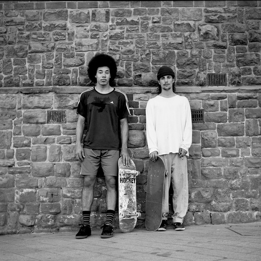 Nottingham. Skaters. Vogue. Sneinton Market. Mariano Doronzo. Rolleiflex. Street Photography. Darkroom.
#filmphotography #filmisnotdead #analogphotography #analog #filmcamera #filmcommunity #ishootfilm #bnw #filmisalive #photooftheday #blackandwhite #shootfilm #magnumphotos #analogue #filmfeed #portrait #ilfordphoto #staybrokeshootfilm