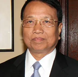 Khin_Maung_Soe_(cropped).webp