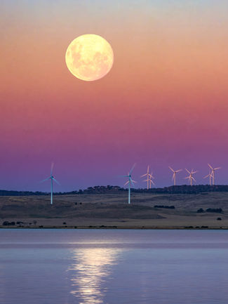 Full Moon over lake George