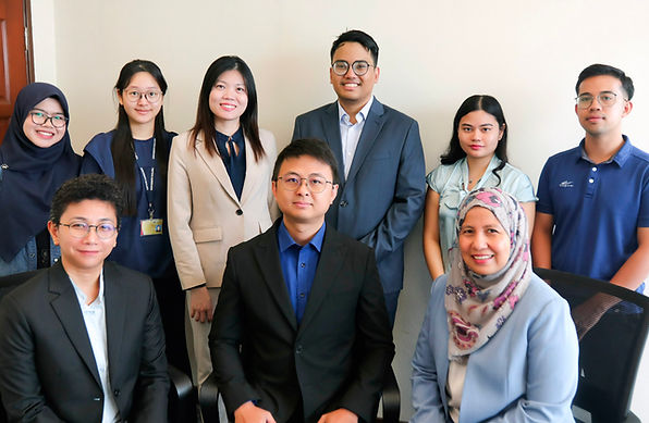 MOOC_TEAM MEMBER.jpg