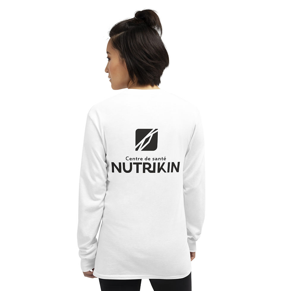 Femme portant un t-shirt Nutrikin