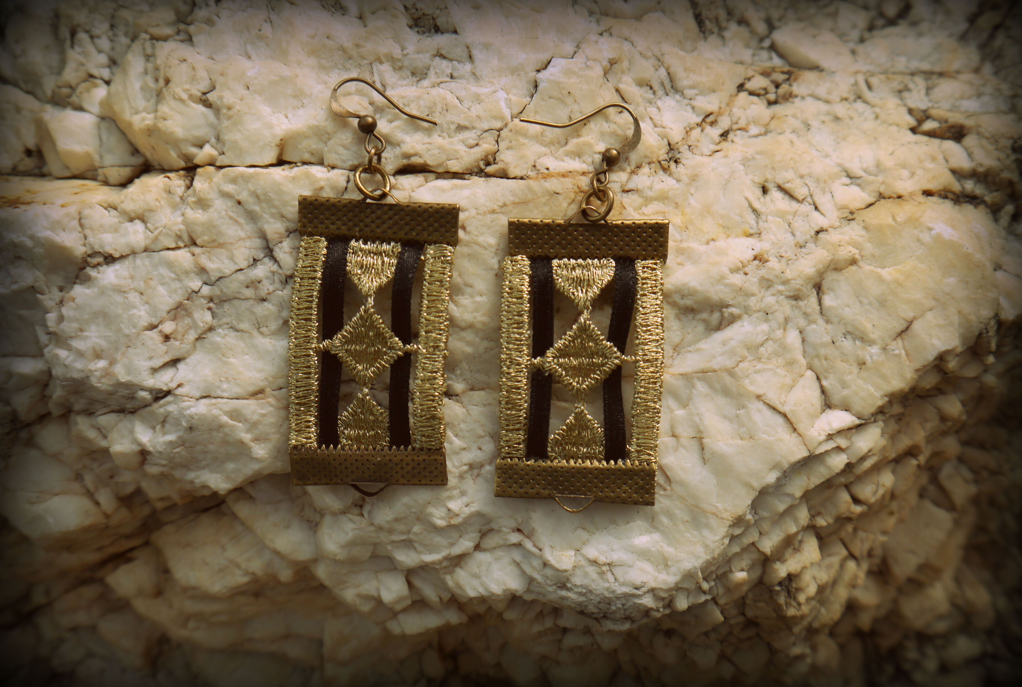 Pendientes Rombos Dorado/Negro