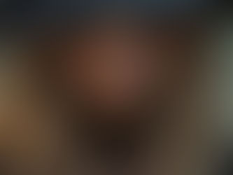 ✧ L’Alchimiste — Celle qui transforme l’ombre en lumière ✧