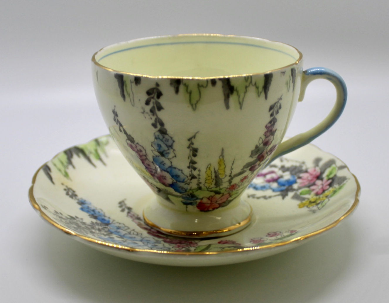 Foxglove Foley Teacup Candle