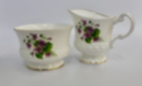Royal Minster Candle Set